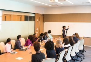 화이트보드 발표자